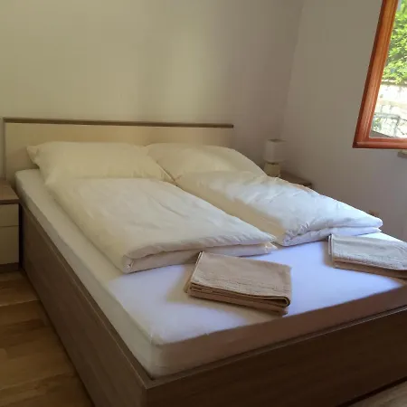 30 M From The Apartman
