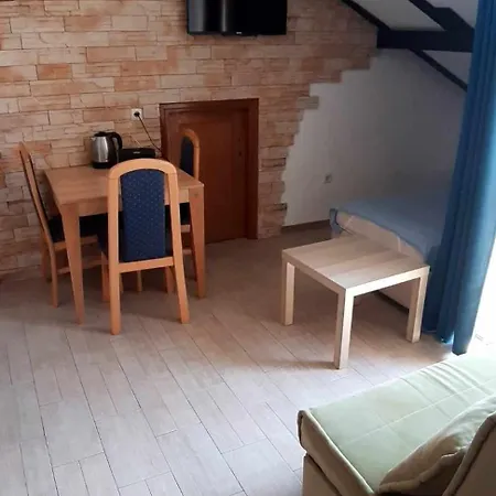 Apartmán 30 M From The *